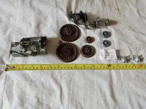 TOCADISCOS ESCALA O G ACCIONAMIENTO/MOTOR Y RUEDAS LOCO SE VENDEN COMO REPUESTOS (D49) - Imagen 1 de 14