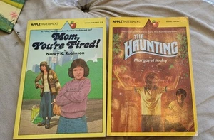 Mom, You're Fired! Robinson The Haunting Mahy 1980 Scholastic Apple Paperbacks - Imagen 1 de 15