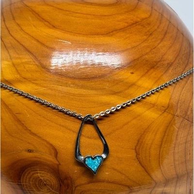 Collar Colgante Corazón Plata Esterlina Turquesa Incrustación Campana Comercio Post Era Foto 1 de 3