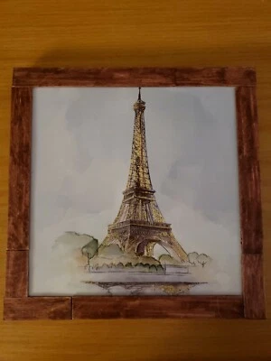 Arte de pared Torre Eiffel 8”x 8”. Nuevo con marco de madera de cerezo pintado a mano  Foto 1 de 4