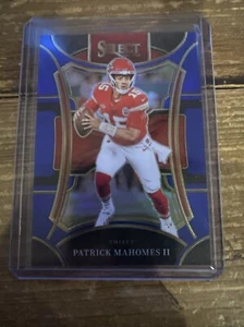 2023 Select Football - PATRICK MAHOMES #446 - Blue 75/99 - Picture 1 of 2