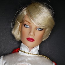 2010 Tonner Power Girl DC Stars Comics Book Super Hero Doll 16" Figure Superman