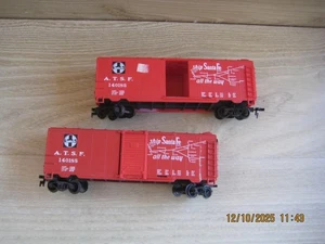 2 vagones de caja ATSF BOGIE REALISTAS estilo Tyco acoplamientos Modelismo Ferrocarriles - Imagen 1 de 2