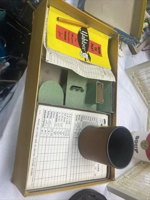 Vintage Yahtzee Game - Image 1 of 4
