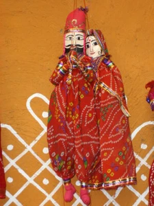 Kathputli aka Rajasthani Dolls Art, Handmade Puppet Pair Wood Folk Puppets RED - Picture 1 of 1