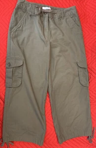 Liz wear Women Cargo Flat Front Cropped Capri Pants -Size 4 - Picture 1 of 7