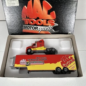 1997 Gatornationals Hauler Tractor & Trailer Mac Tools Motor Sports Transporter - Picture 1 of 7