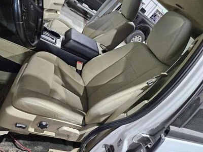 2015-2017 Ford Expedition Driver LH Left Tan-CD Cloth Power 6-Way Seat - Image 1 of 4