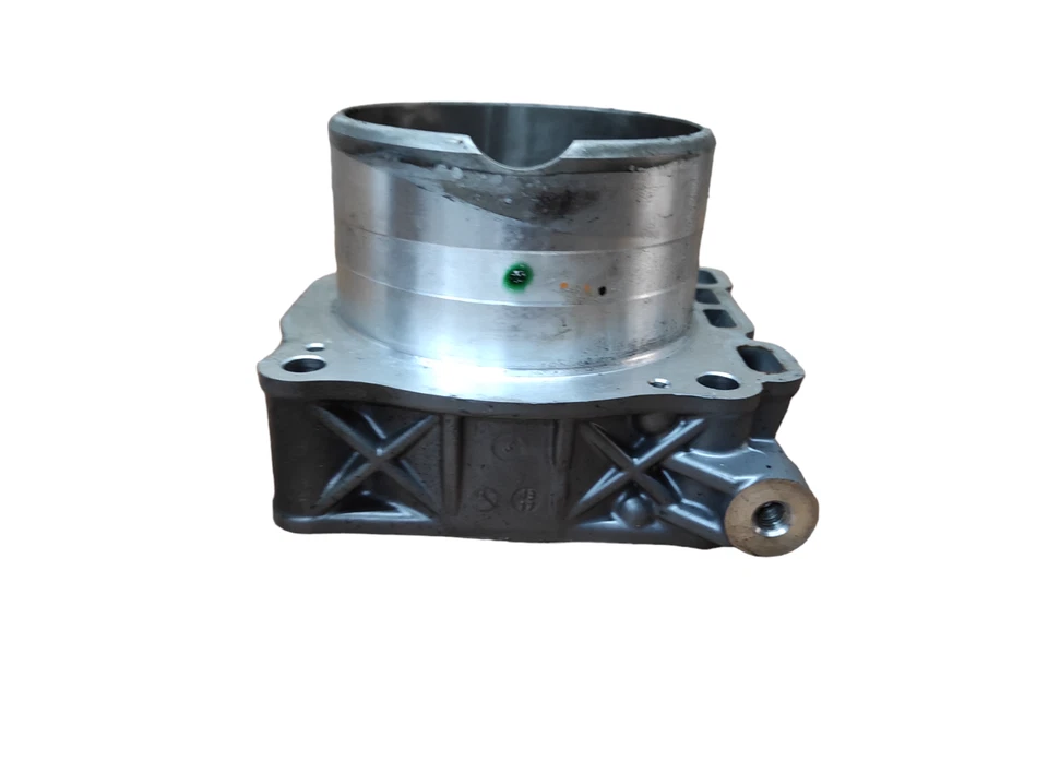 CILINDRO KTM 1290 SUPER ADV 2018 CON 18705 KM 6173003810024 Foto 1 de 4