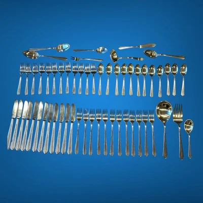 58 Piece Set Of Holmes Edwards Charm Pattern Silverplate With Serving Pieces - Image 1 of 4