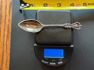 Handtuch alter kolonialer kleiner Löffel Sterlingsilber schwer angelaufen - Bild 1 von 9