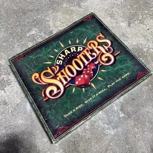 Vintage Sharp Shooters Würfelspiel von Milton Bradley 1994, 32 Würfel, 100% vollständig - Bild 1 von 3