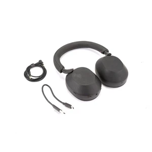 Sony WH-1000XM5 Wireless Closed-Back Over-Ear Noise Cancelling Headphones, Black - Photo 1 sur 10