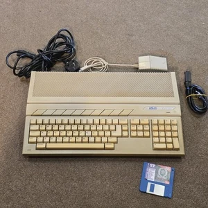 fonctionne, lire atari 520 STE OU 1040ste - Photo 1/15