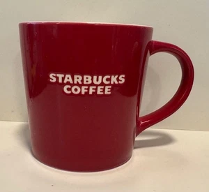 TAZA DE CAFÉ STARBUCKS 2010 16 oz roja blanca logotipo en relieve con borde rojo - envío gratuito EE. UU. - Imagen 1 de 6