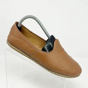 Charix Camel Tan Caramel Brown Leather Slip-On Shoes Size 40 Casual Flats - Picture 1 of 16