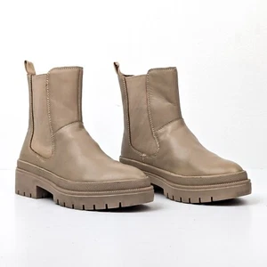 Cougar Women Swinton Ivory Leather Lug Winter Chelsea Boots sz 7US EUR 37 - Picture 1 of 9