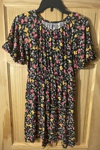 Old Navy Cute Girl’s Black/Floral Short Sleeve Dress Size L 10-12 - Picture 1 of 9