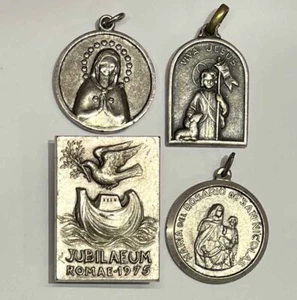 Italien 1975 Vintage Lot x4 Jubiläum (Anstecknadel), Rosenkranz des Nikolaus, "Viva Jesus"... - Bild 1 von 9