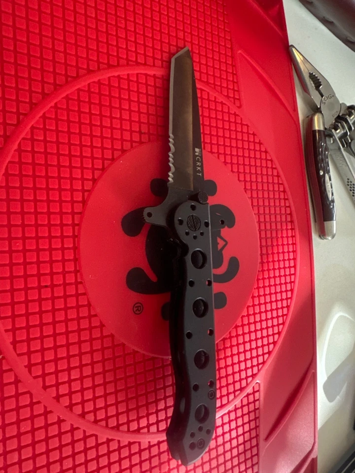 NAVAJA DE BOLSILLO CRKT M16-13SF Foto 1 de 4