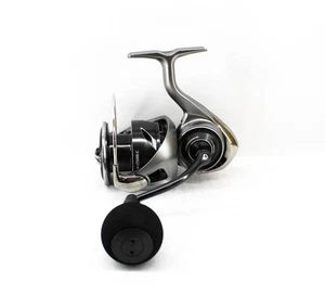 Carrete giratorio Daiwa 25 Caldia LT5000-C (2544) - Imagen 1 de 6