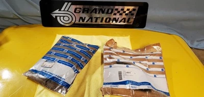 BUICK GRAND NATIONAL / REGAL SIDE MARKERS LF/RF * N.O.S.* SET GM REAL DEAL.  - Image 1 of 4