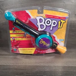 Vintage Original Bop It 1999 Game Electronic Talking Memory Game New Sealed - Picture 1 of 12