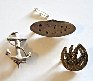 3 ANTIQUE BROOCHES FOULED ANCHOR LUCKY WHITE HEATHER SMALL GEMSTONES #13 - Picture 1 of 5