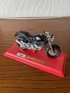 Maisto 1:18 Ducati Dark Monster Toy Model Motorcycle Red - Picture 1 of 3