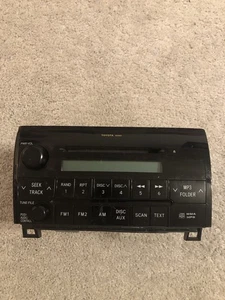 Radio reproductor de CD Toyota 07-13Tundra Sequoia WMA MP3 86120-0C211 AD1803 PIEZAS ORIGINALES - Imagen 1 de 24