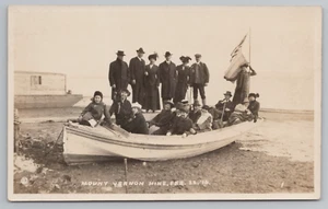 RPPC Washington DC Hike Club in Boat at Potomac River Hiking Mount Vernon 1916 - Picture 1 of 5