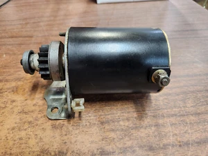 16 hp Briggs & Stratton Lawn Tractor Engine Model 28Q777 Starter 497595 - Picture 1 of 5