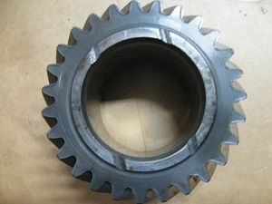 Toyota 1980 a 1983 5 velocidades 28 dientes segunda marcha para modelo L52 RN 38 48 buen usado - Imagen 1 de 4
