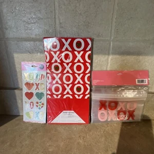 Hallmark Love Hearts Lunch Bag + Zipper Baggies + Stickers/seals XO - Picture 1 of 9