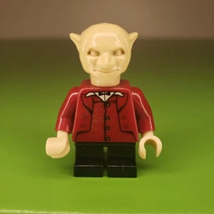 LEGO Harry Potter Goblin Minifigure (hp079) From Gringott's Bank 4714 (2002) - Picture 1 of 4