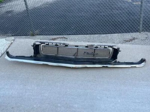 1970 70 Dodge Challenger Front Grille Assembly E Body R/T Mopar 426 440 383 - Picture 1 of 8
