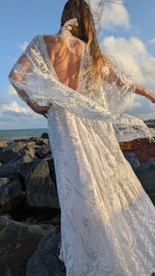 Sample Sale Bohemian Wedding Dress SZ XL Boho Lace Wedding Dress Beach Wedding  - Image 1 of 4