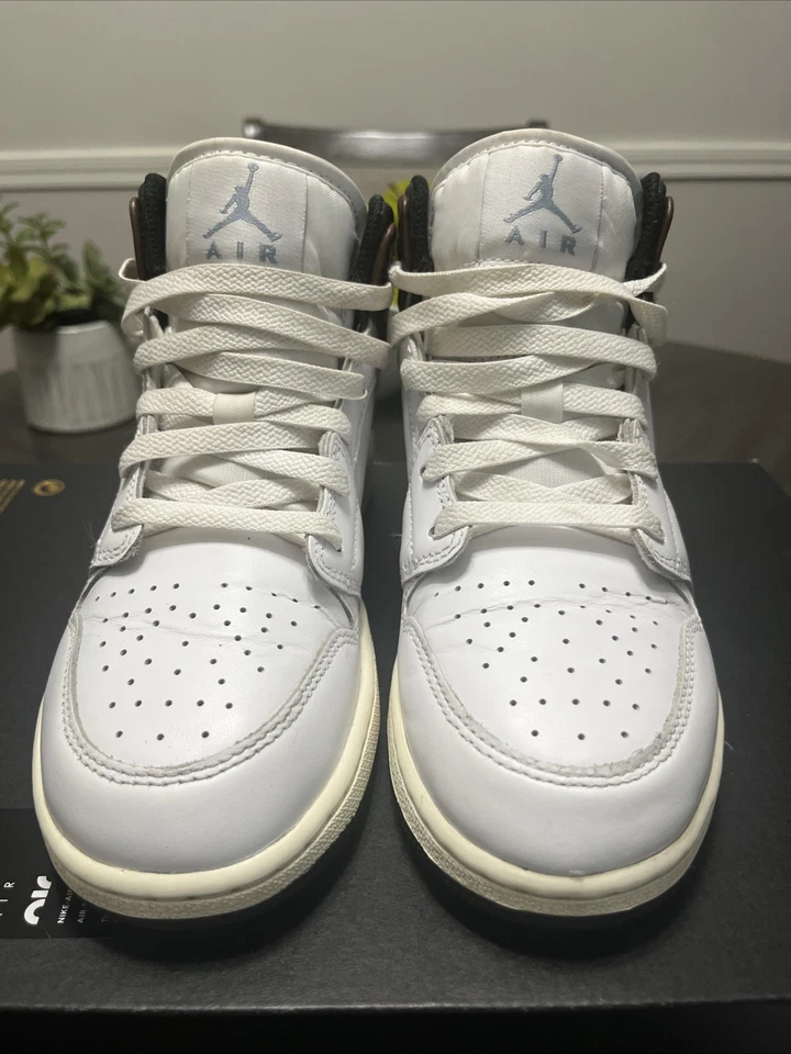 Air Jordan 1 Mid Size 5Y White,Blue,Black, Brown Leather - Image 1 of 4