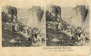 Grecia, METEORO Μετέωρα, monjes armados recogiendo madera durante la invasión turca 1897 - Imagen 1 de 2