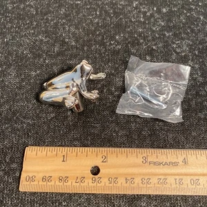 Michael Aram Knob; Cabinet Drawer Pull; SET OF 6. NIP. Silvertone Hardware Frog - Picture 1 of 6