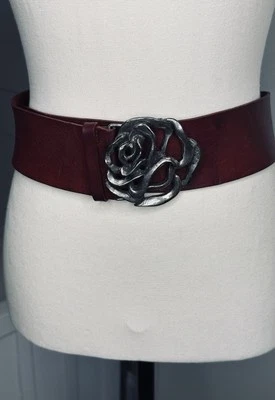 Cinturón Garuglieri Cuero Genuino Rojo Flor Floral Hebilla Talla Hecho en Italia Foto 1 de 4