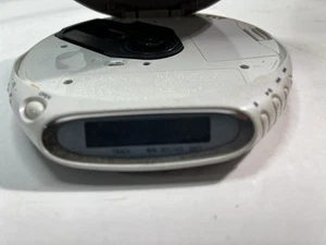 Sony Walkman Portable CD Player Car Ready G Protection D-EJ368CK Not Tested DD B - Bild 1 von 3