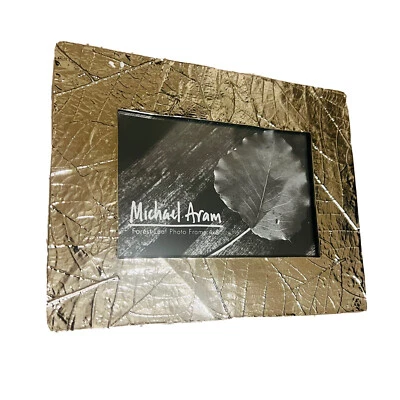[NUEVO, RARO] Marco de fotos Michael Aram Forest Leaf 4" x 6" 112225 - plateado Foto 1 de 4