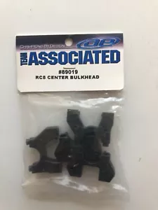 Team Associated RC8 Center Bulkhead #89019 - Picture 1 of 1