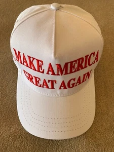 2020 DONALD TRUMP ☆OFFICIAL☆ MAKE AMERICA GREAT AGAIN - POLISH ☆AUTHENTIC☆ CAP - Picture 1 of 6