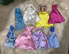 Lot de 8 robes de princesse Barbie Disney blanc neige