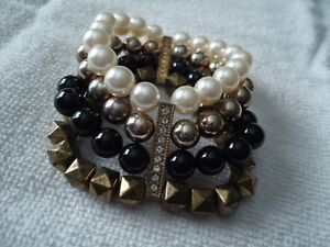 Bijoux d'occasion (7) Costume Bijoux Bracelets (1) a 4 Stands de perles (6) Single
