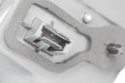 左侧后尾灯外层适合 11 - 13 宝马 535i 273565 — 第 1/4 张图片