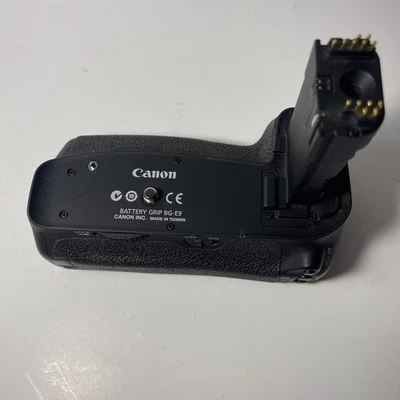 Empuñadura de batería Canon BG-E9 - para Canon 60D Foto 1 de 4