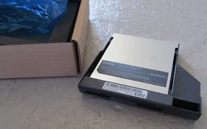 Dell Diskettenlaufwerk Modul #10NRV-A00 Neu im Karton 3,5" 1,44 MB - Bild 1 von 4